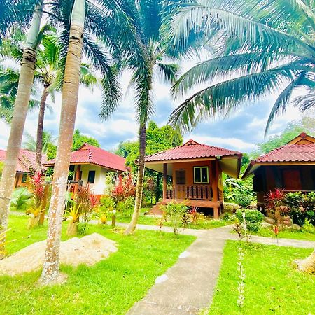 فندق نونج هاوس Khao Sok National Park المظهر الخارجي الصورة